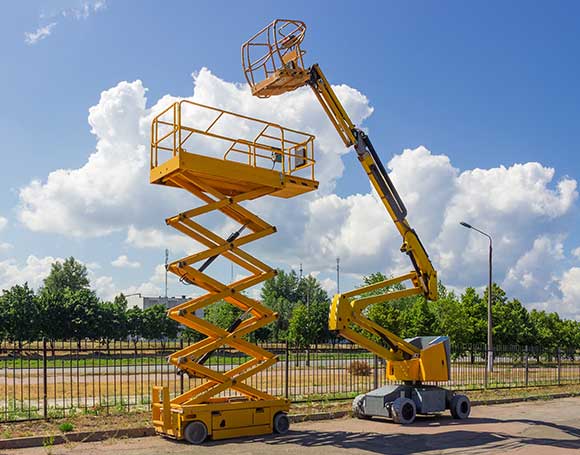 Scissor Lifts - Equipment Maintenance Technicians